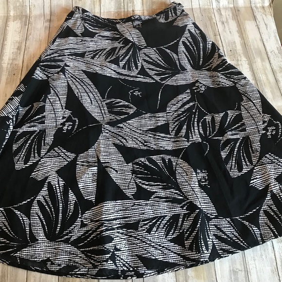 Dresses & Skirts - 🌞 3 for $10